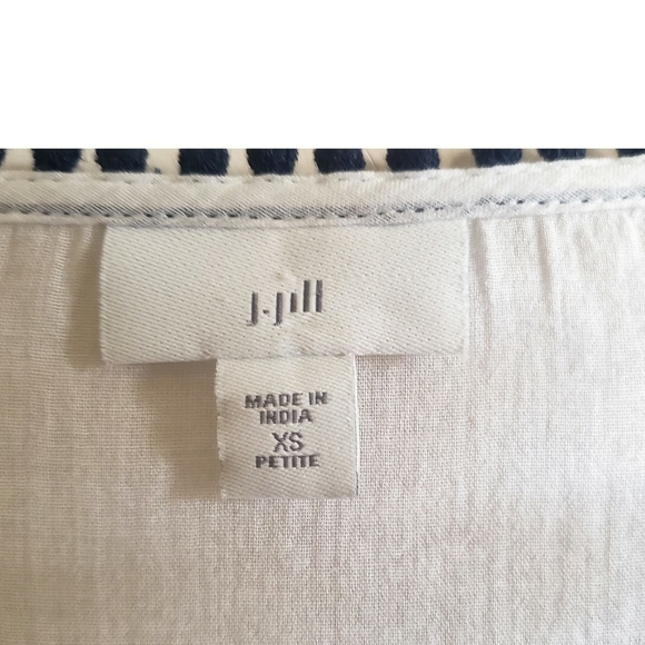 J. Jill Top White XS Peasant Bohemian Gypsy Mother of Pearl Buttoned Pullover - Picture 11 of 14